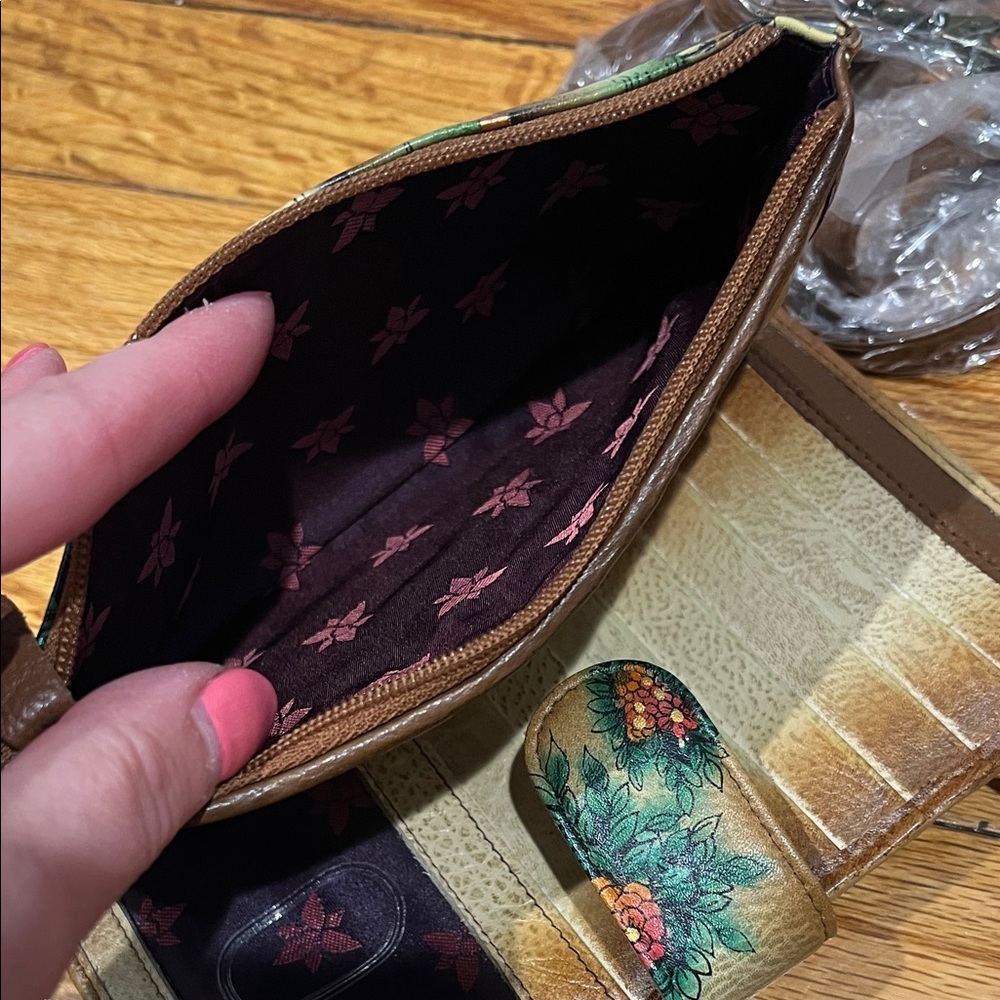Anuschka Painted Leather Organizer Wallet on a String - Picture 7 of 10